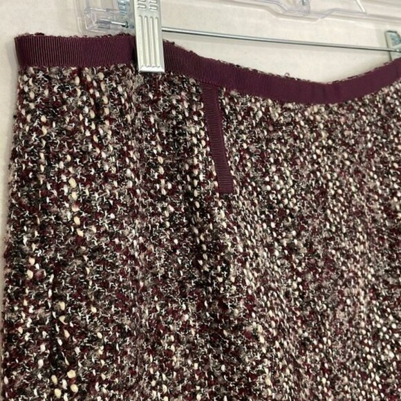 Talbots Wool Blend Skirt, Rear Zip, Back Slit, Lined, Burgundy / Maroon, 10 - Picture 3 of 9